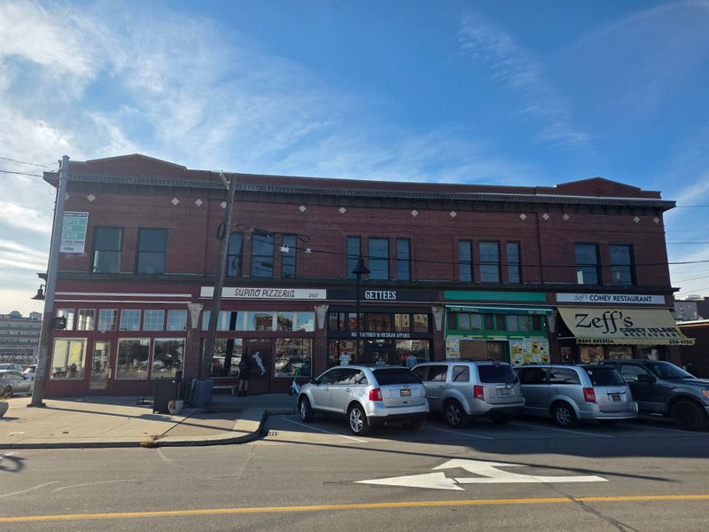 Mind The Hours And Lines