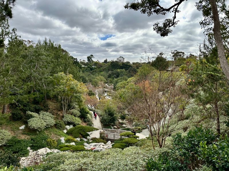 Japanese Friendship Garden Holiday Market (San Diego)