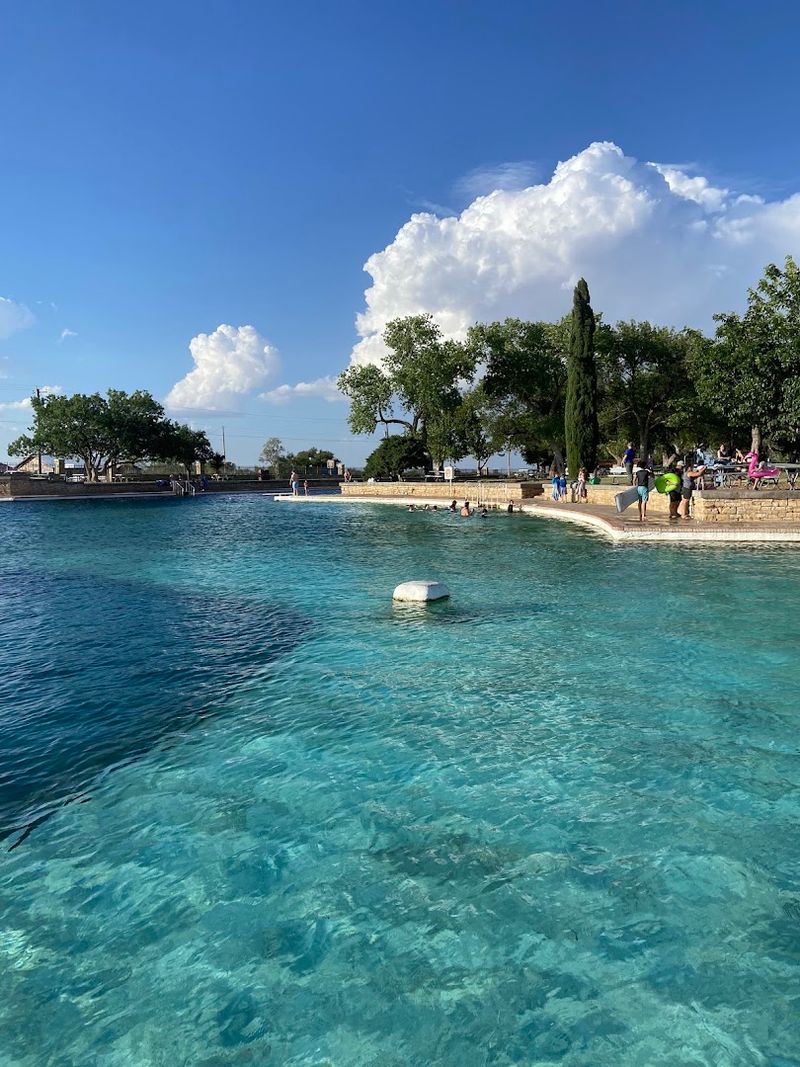 Balmorhea State Park 
