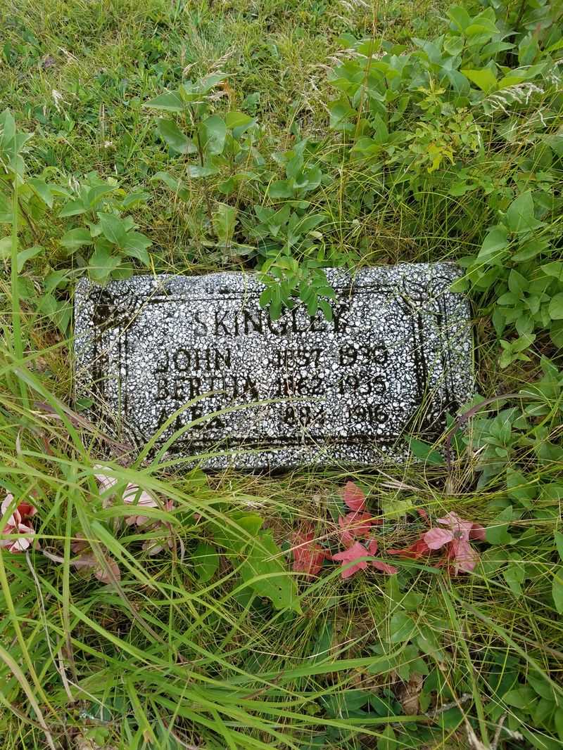 Pere Cheney — Crawford County, Michigan (near Grayling)