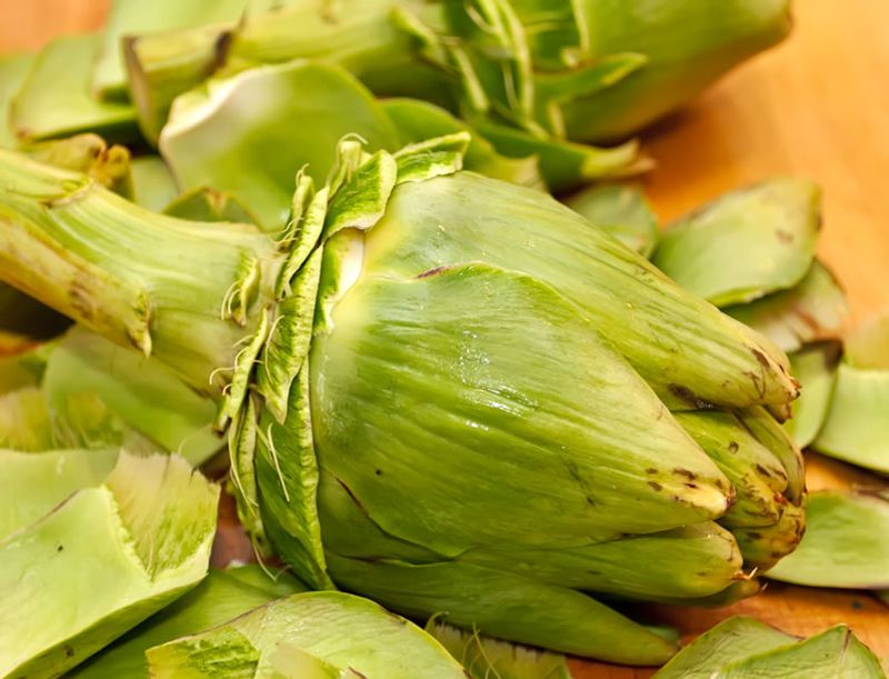 Artichokes: Indigestible Uncooked