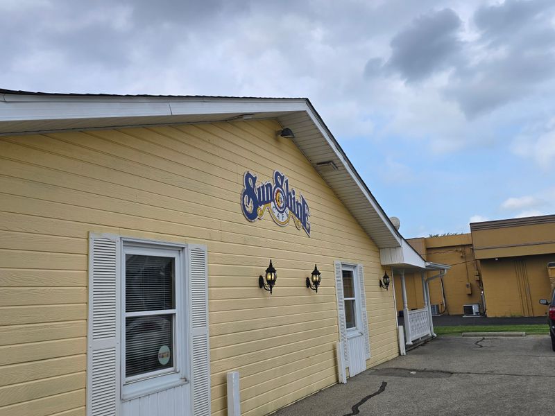 Sunshine Cafe, Muncie