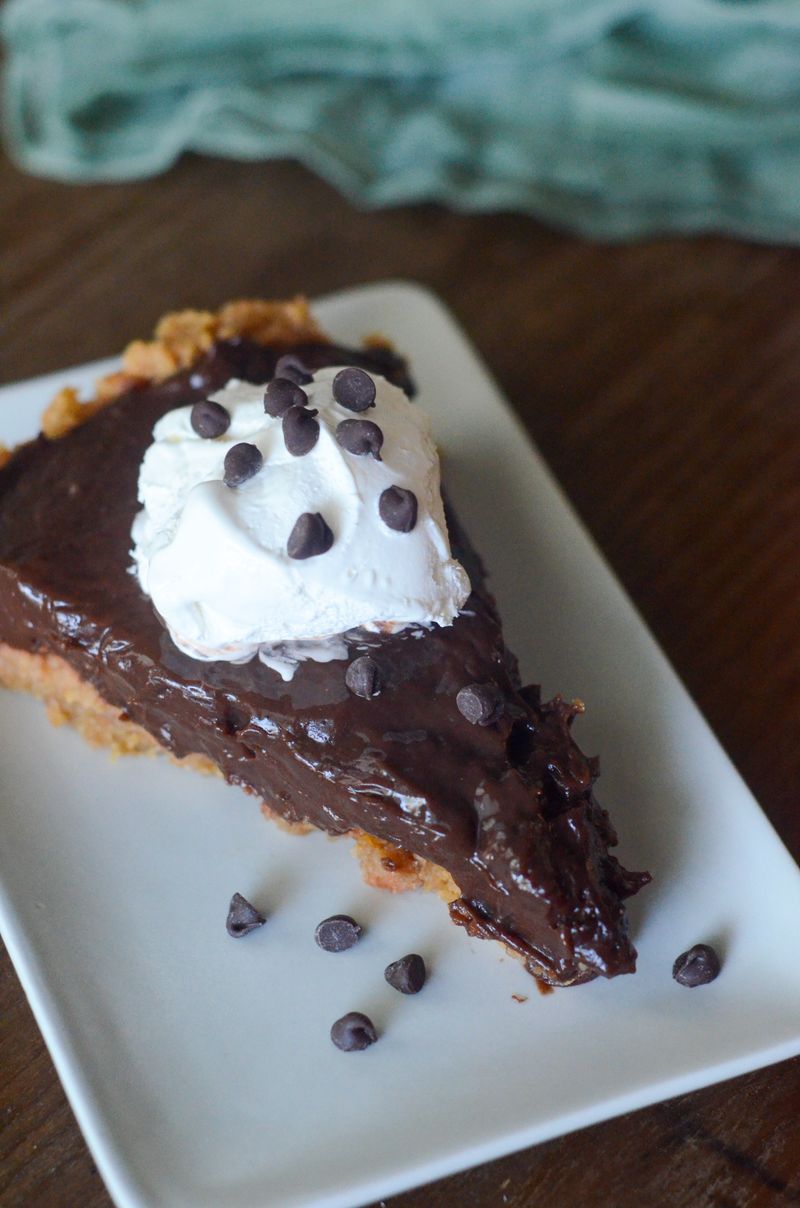 Chocolate Pudding Pie With Cool Whip