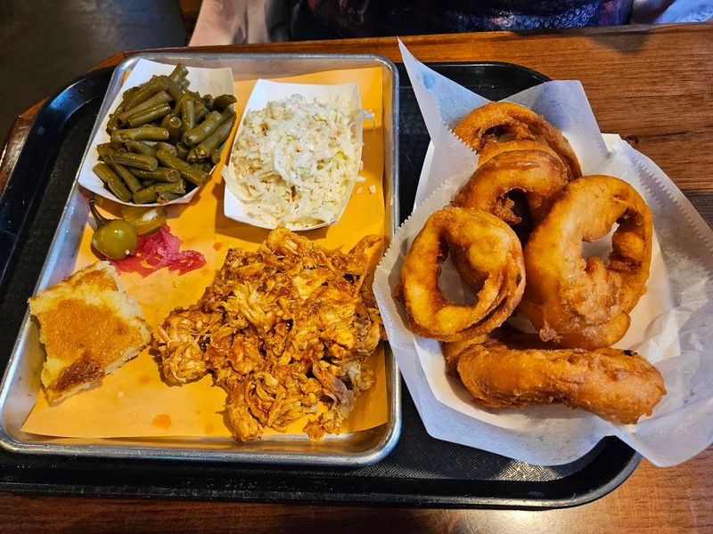 The Onion Rings Are Genuinely Legendary