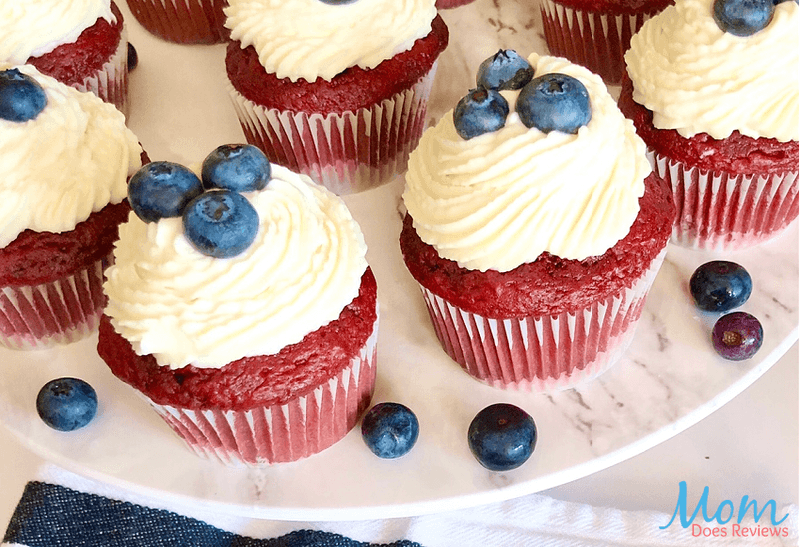 Red Velvet Cupcakes With Cream Cheese Frosting