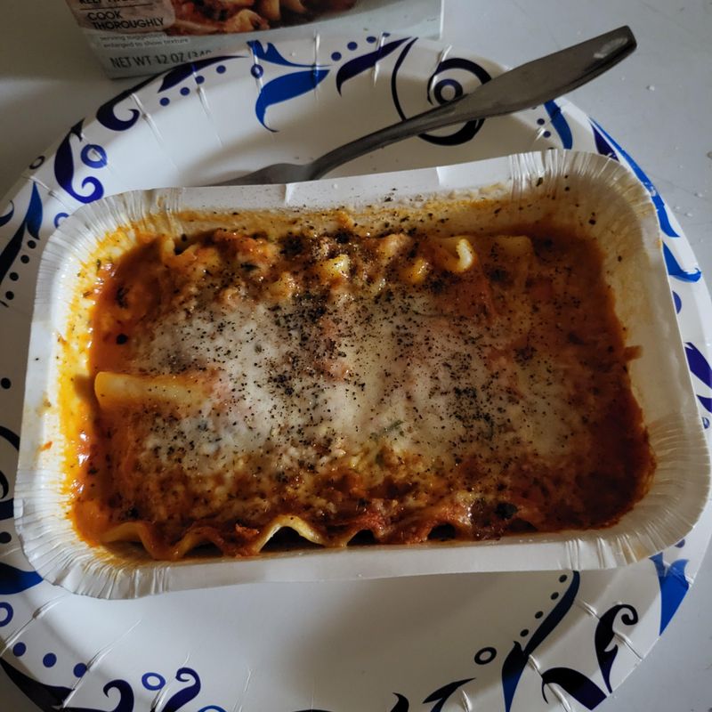 Walmart Great Value Lasagna: Generic In All The Wrong Ways