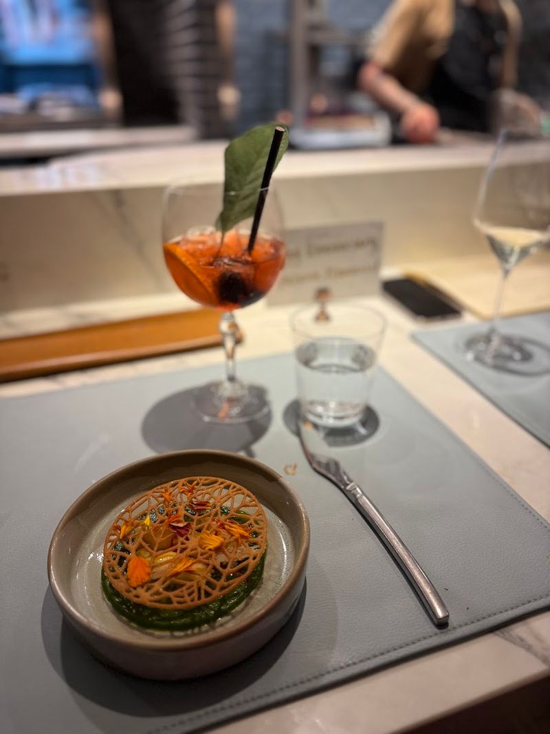 Echelon Kitchen & Bar