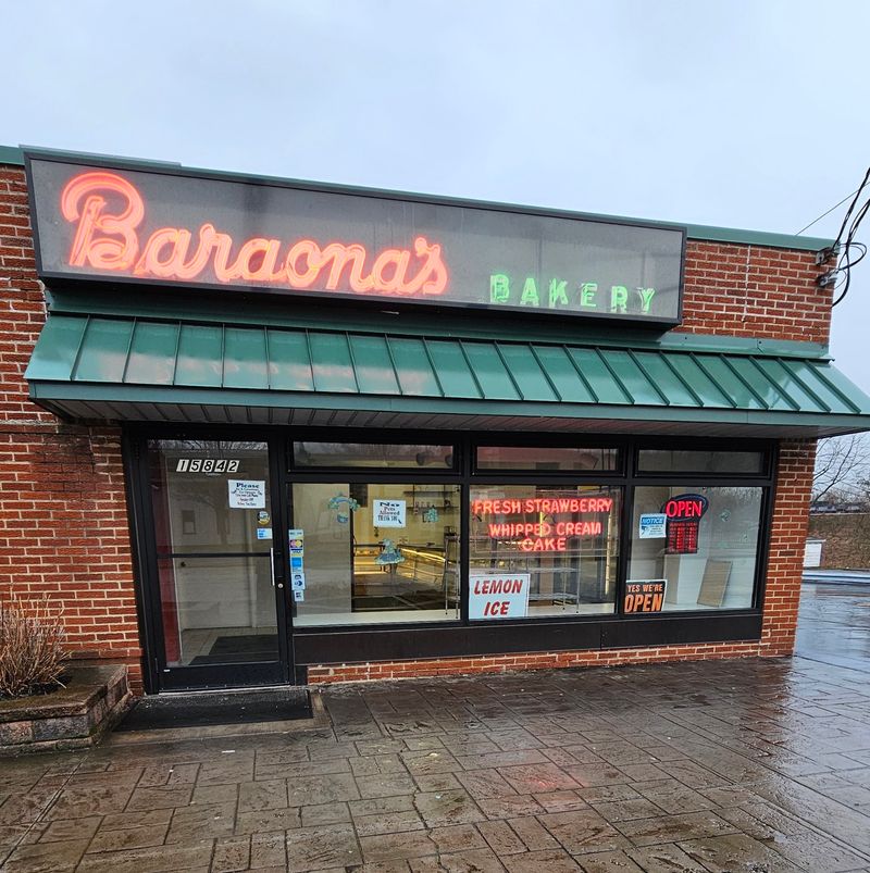Baraona's Bakery, Maple Heights Baraona's Bakery, Maple Heights
