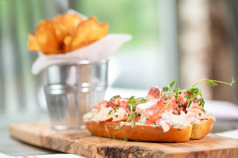 Nicholas Barrel & Roost – Red Bank