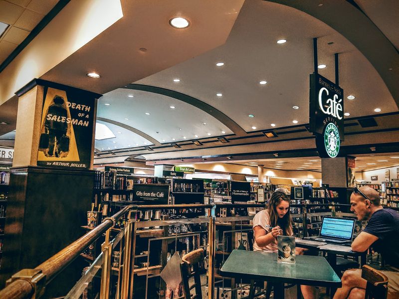 Barnes & Noble Pima & Shea