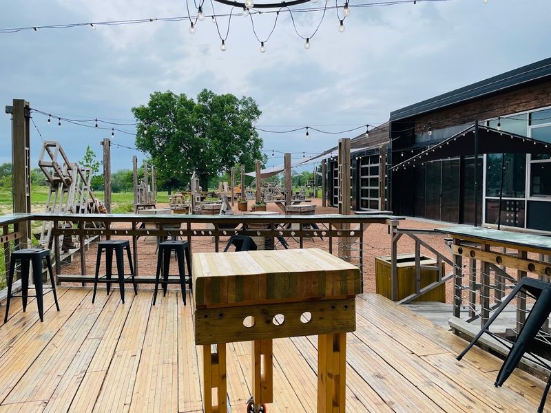 Cyd's in the Park (Peoria)