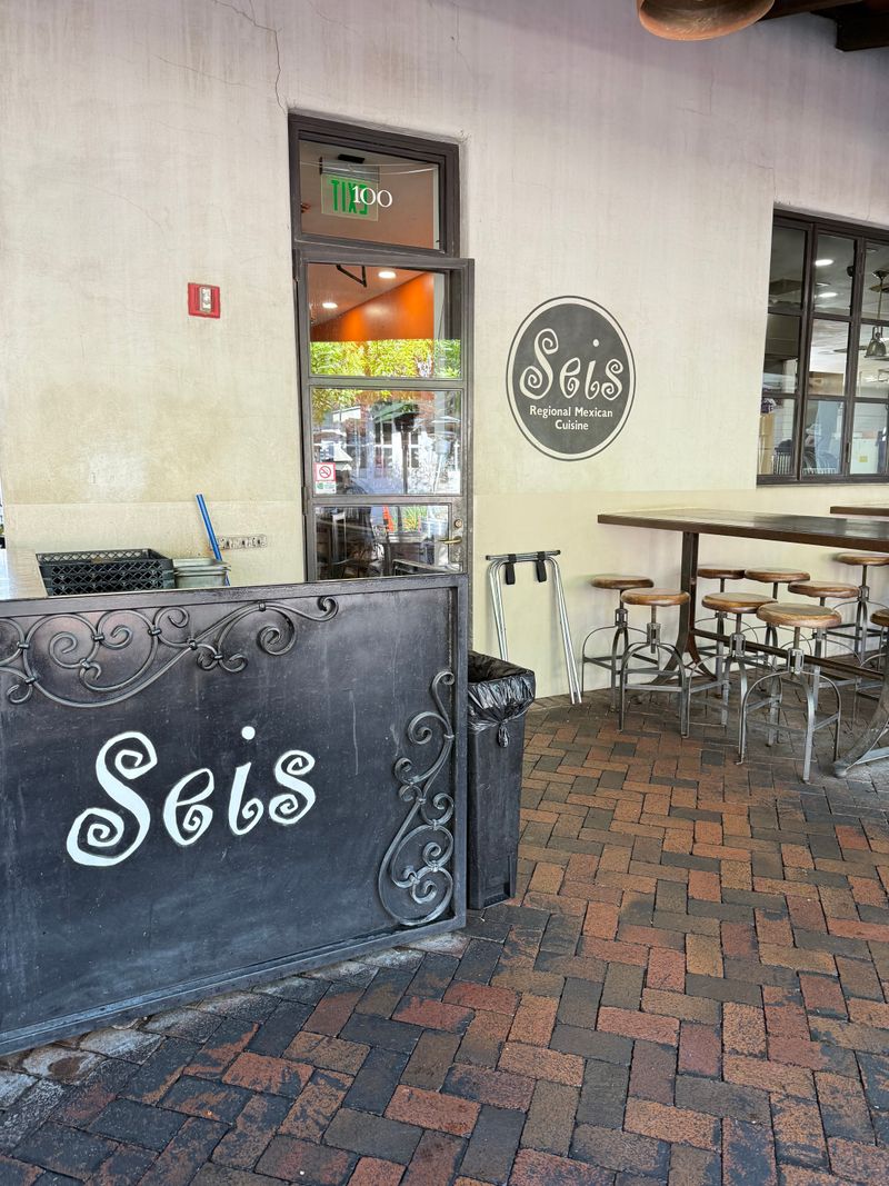 Seis Kitchen — Tucson