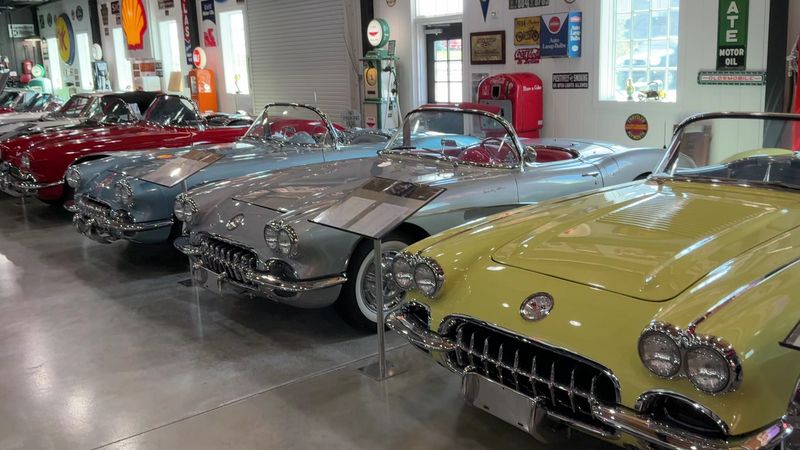 Barry's Car Barn, Intercourse, Pennsylvania