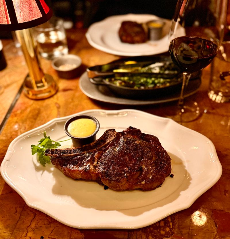Bavette’s Steakhouse & Bar
