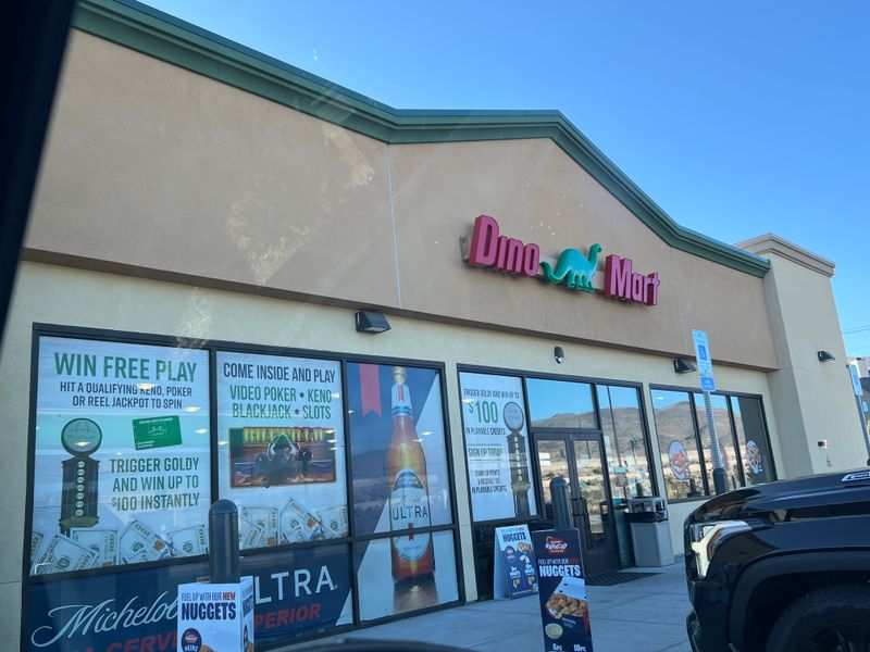 Krispy Krunchy Chicken, Carson City