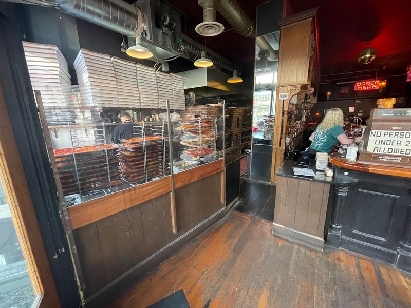 The Unassuming Charm That Keeps Locals Coming Back