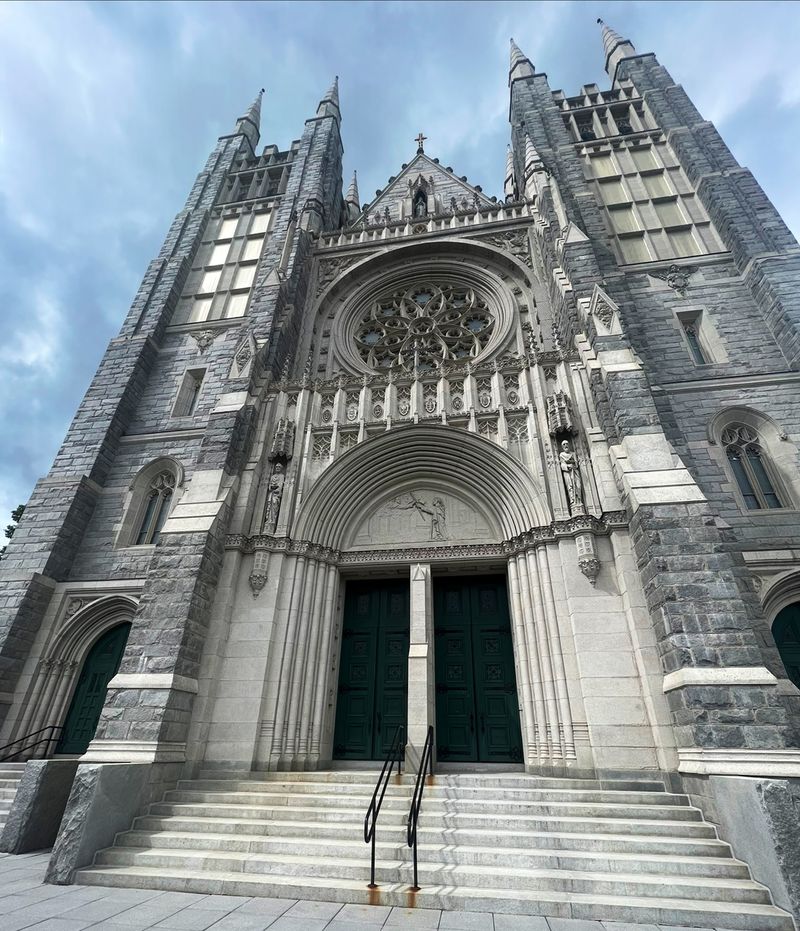 Basilica 0f Saints Peter And Paul, Lewiston