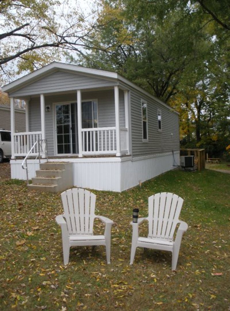 Bayview Campground & Cottages, Hillsboro Bayview Campground & Cottages, Hillsboro