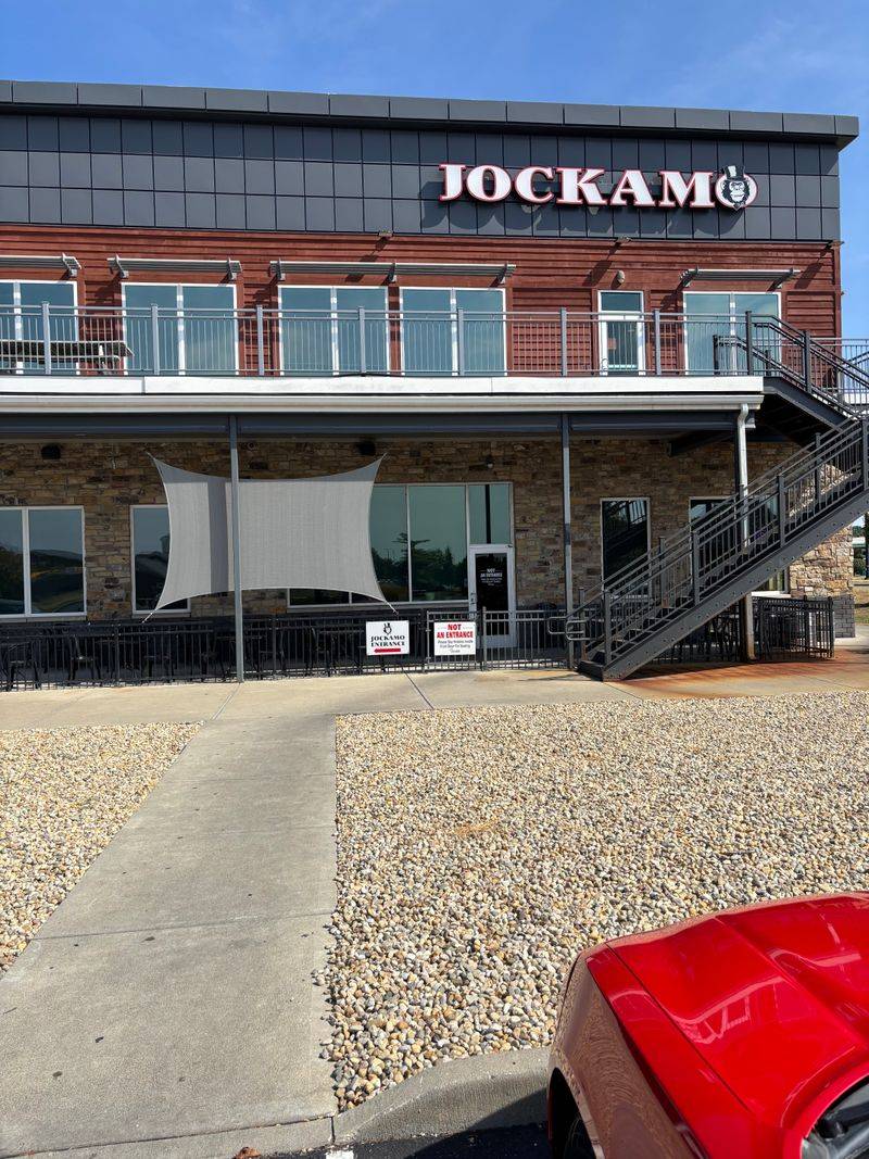 Jockamo Upper Crust Pizza – Fort Ben/Lawrence
