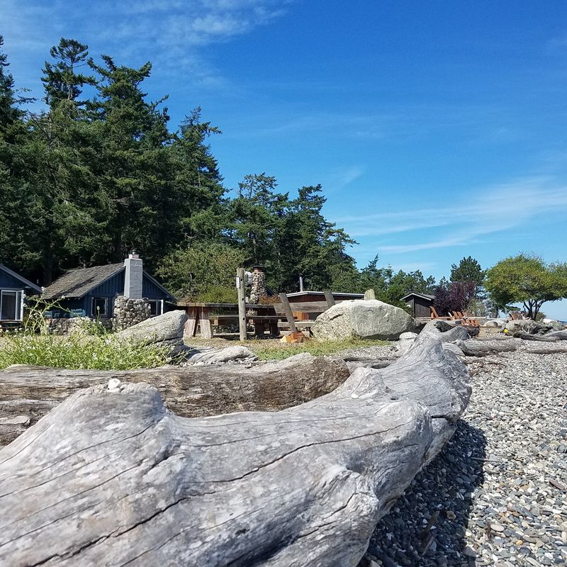 Beach Walks and Treasure-Hunting for Sea Glass