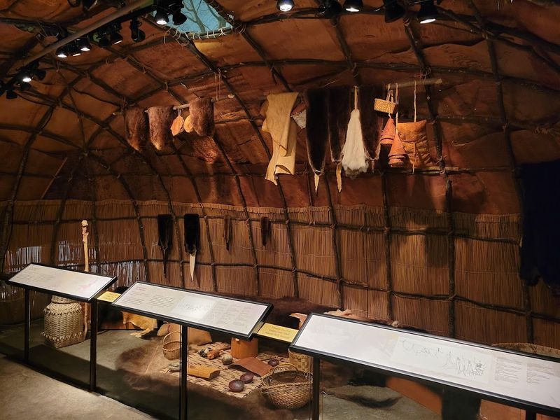 Theaters That Breathe