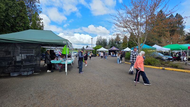 Oregon City Winter Farmers Market — Clackamas Community College, Green Lots #1 on Clairmont Dr