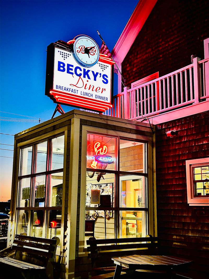 Becky's Diner, Portland