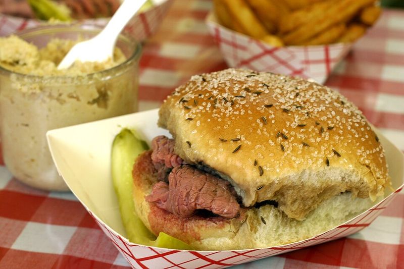 Beef On Weck