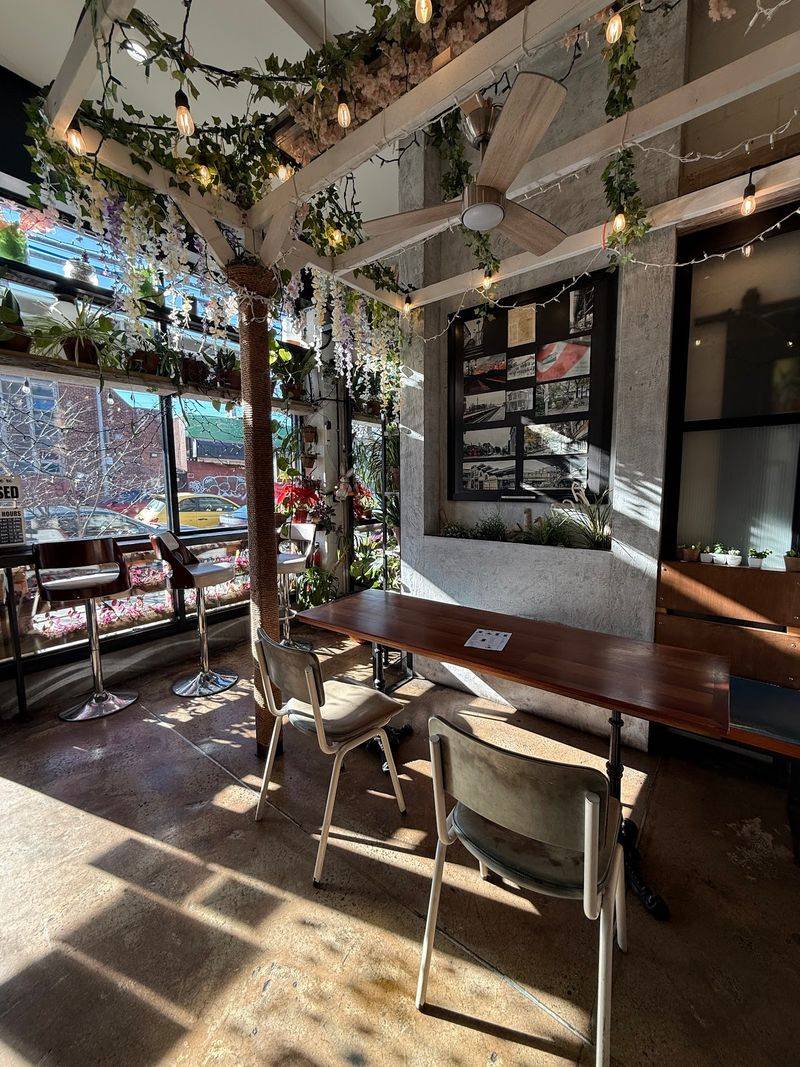 Beeline Cafe