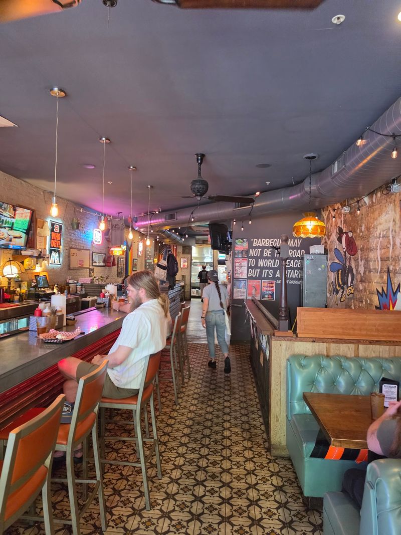 Bee's Barbecue OTR, Cincinnati Bee's Barbecue OTR, Cincinnati