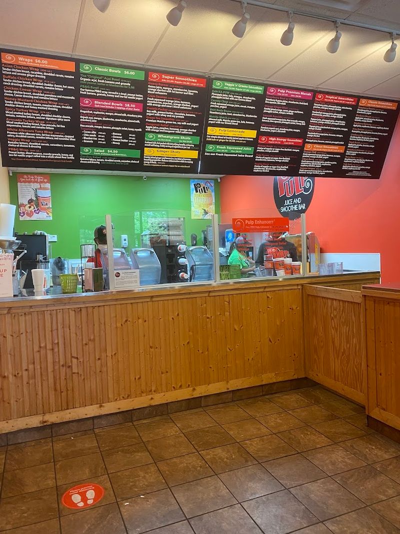 Pulp Juice and Smoothie Bar, Akron