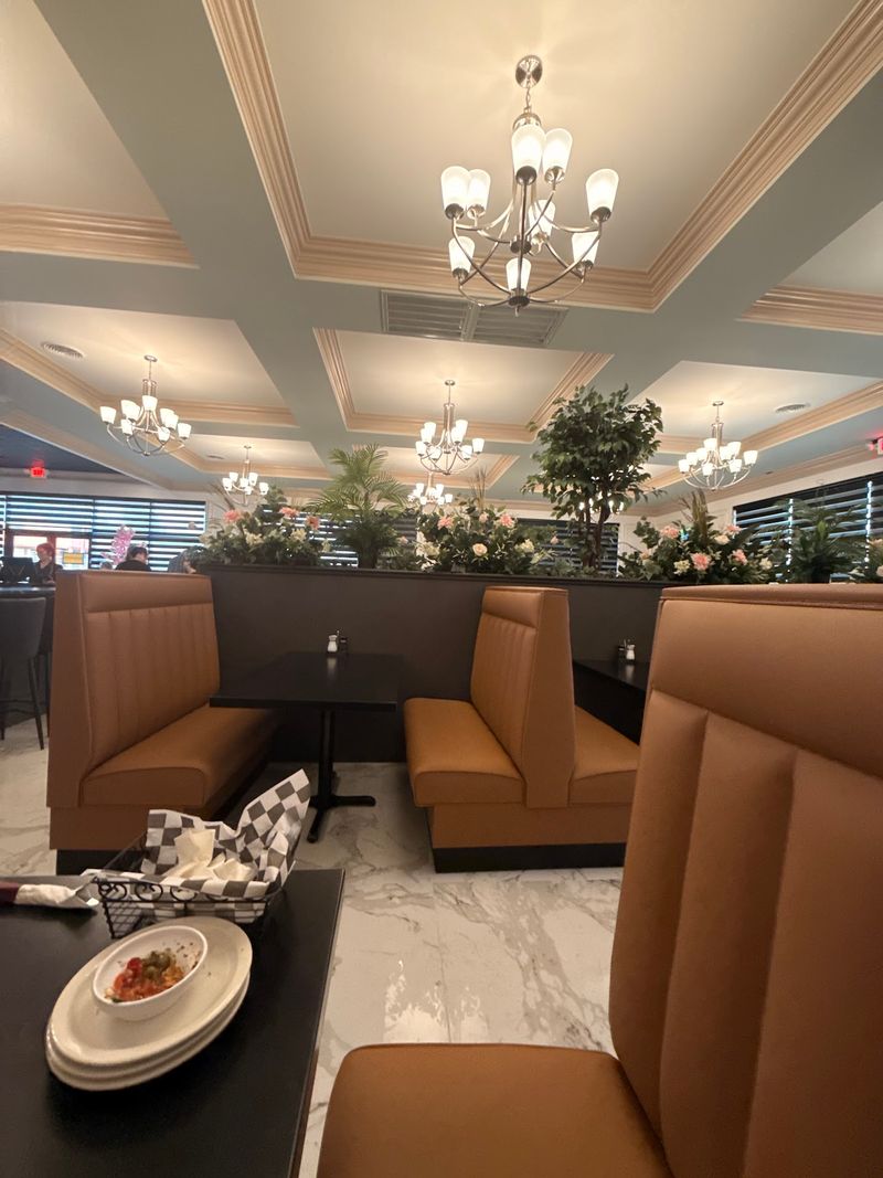 Bella Luna Italian Restaurant
