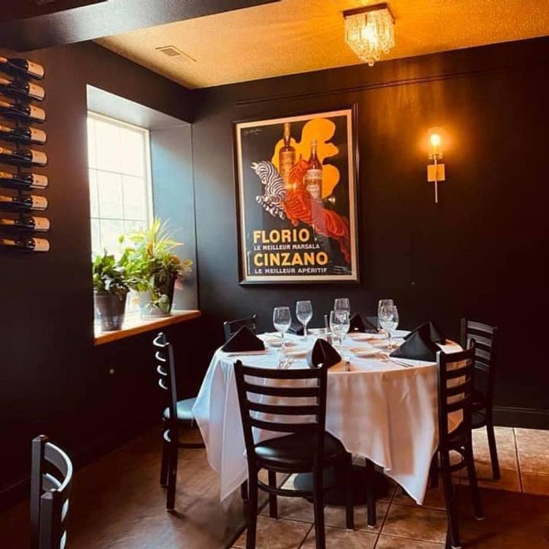 Tony's Restaurant – Alton