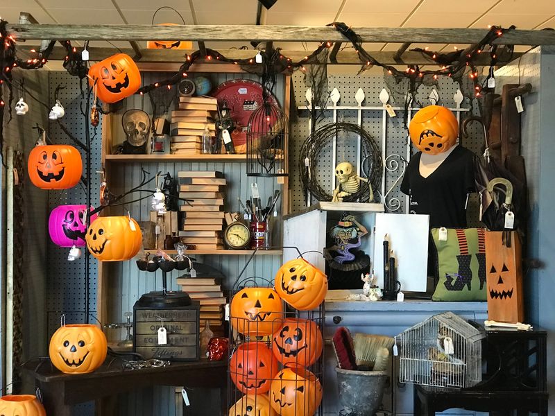 Belle Starr Antiques & Vintage Market, Fort Smith