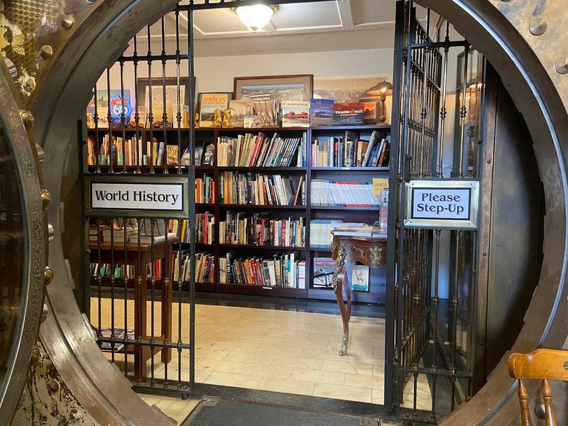 Belleville Books, Belleville, Illinois Belleville Books, Belleville, Illinois