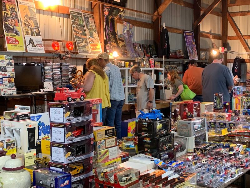 Belvidere Flea Market (Belvidere)