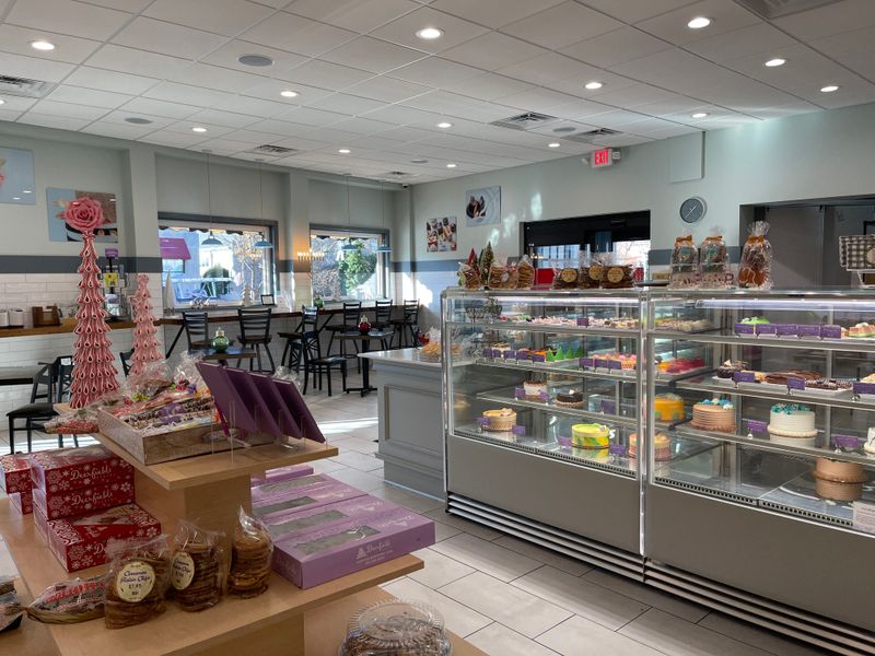 Deerfields Bakery – Deerfield