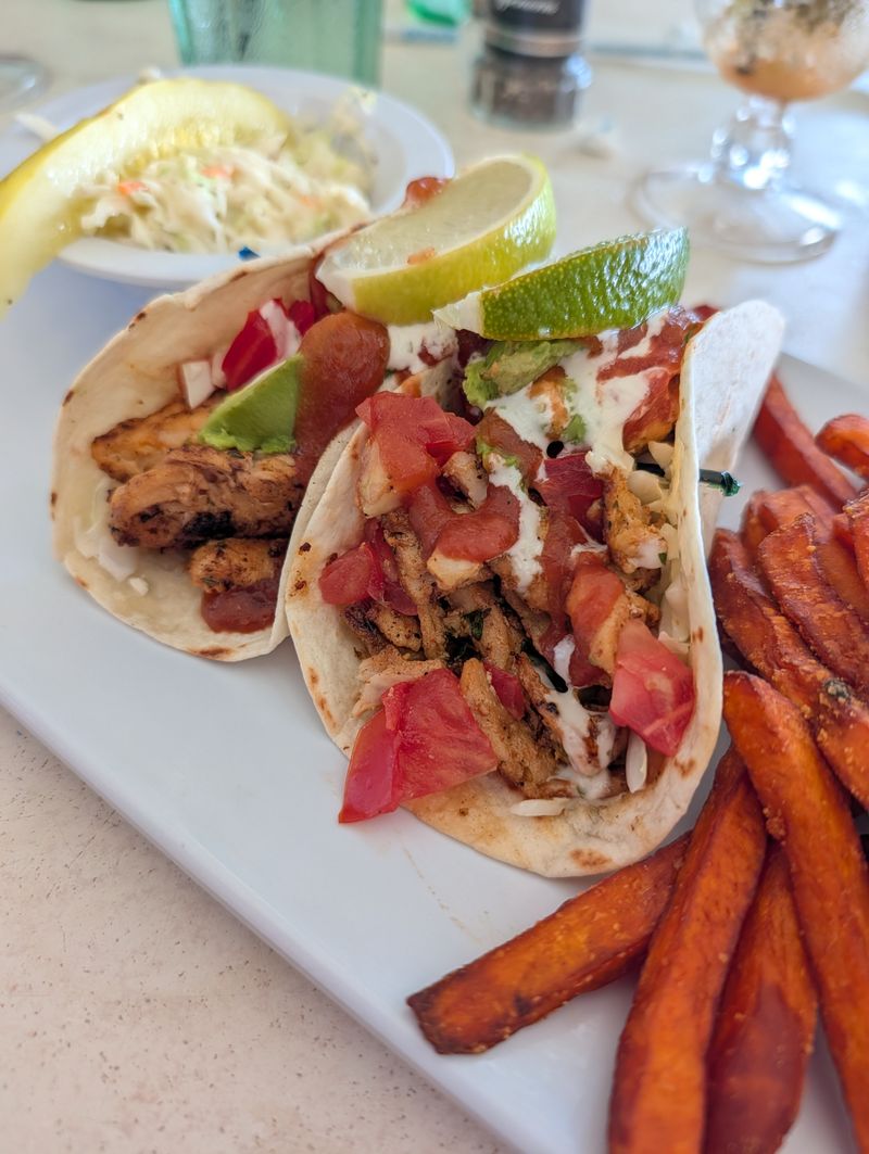 Dune Deck Cafe, Lantana