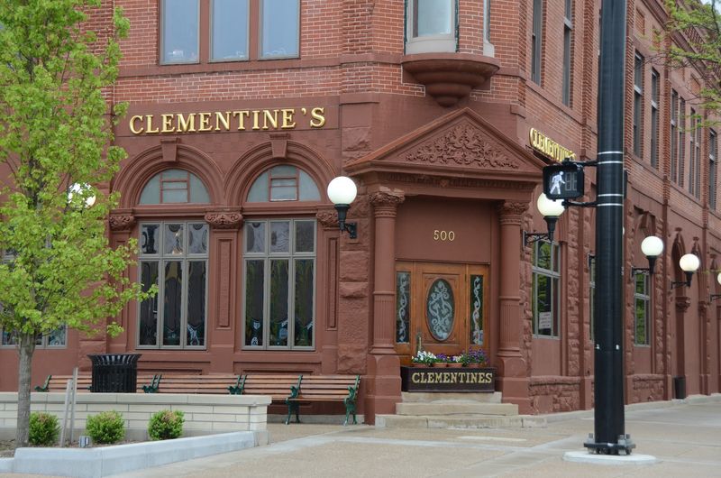 Clementine's Too, South Haven
