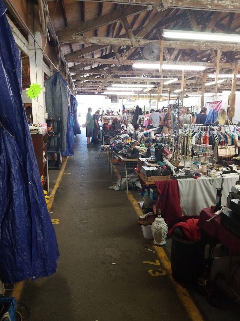 Painesville Flea Market, Painesville, Ohio