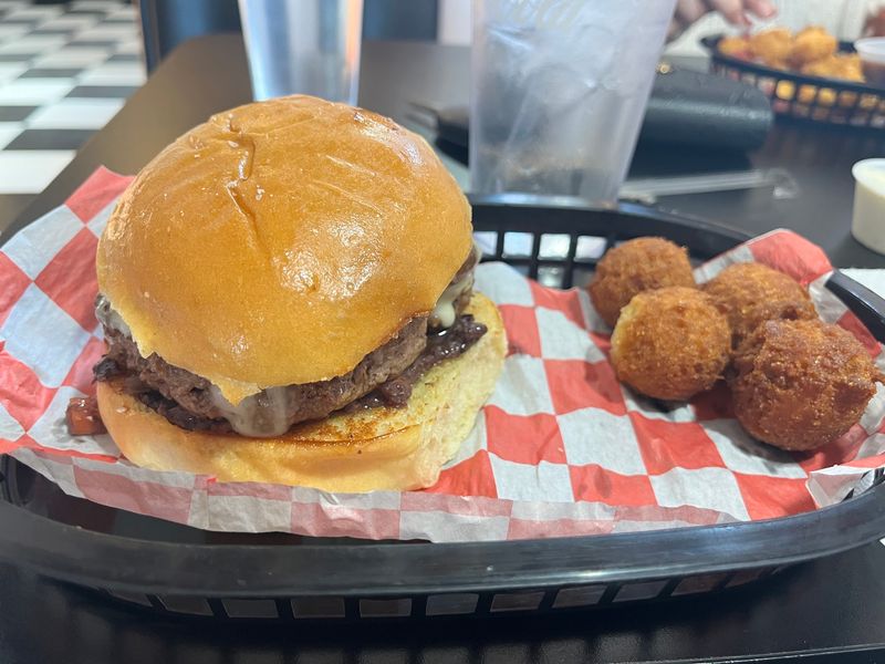 Bergstrom's Burgers