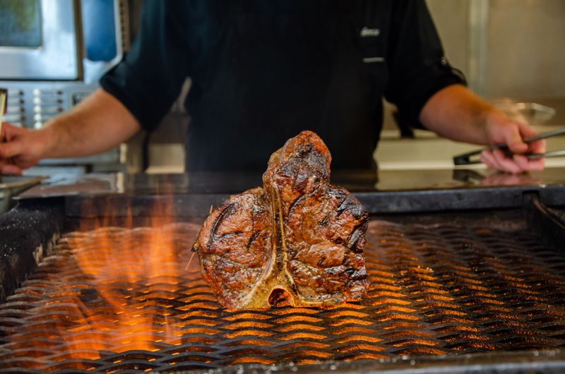 Charley's Steak House – Tampa