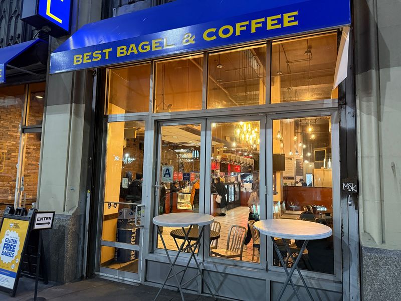 Best Bagel & Coffee