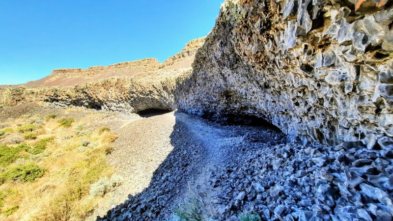 Why This Short Stop Stays With You