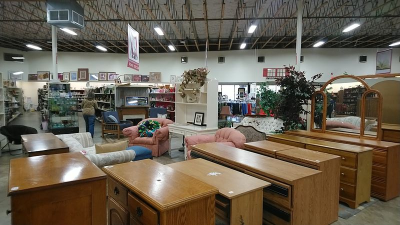 Furniture, Decor, And Home Finds