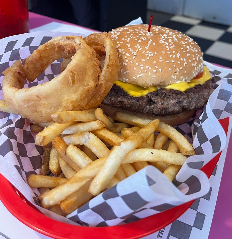 Angel's Dining Car – Palatka