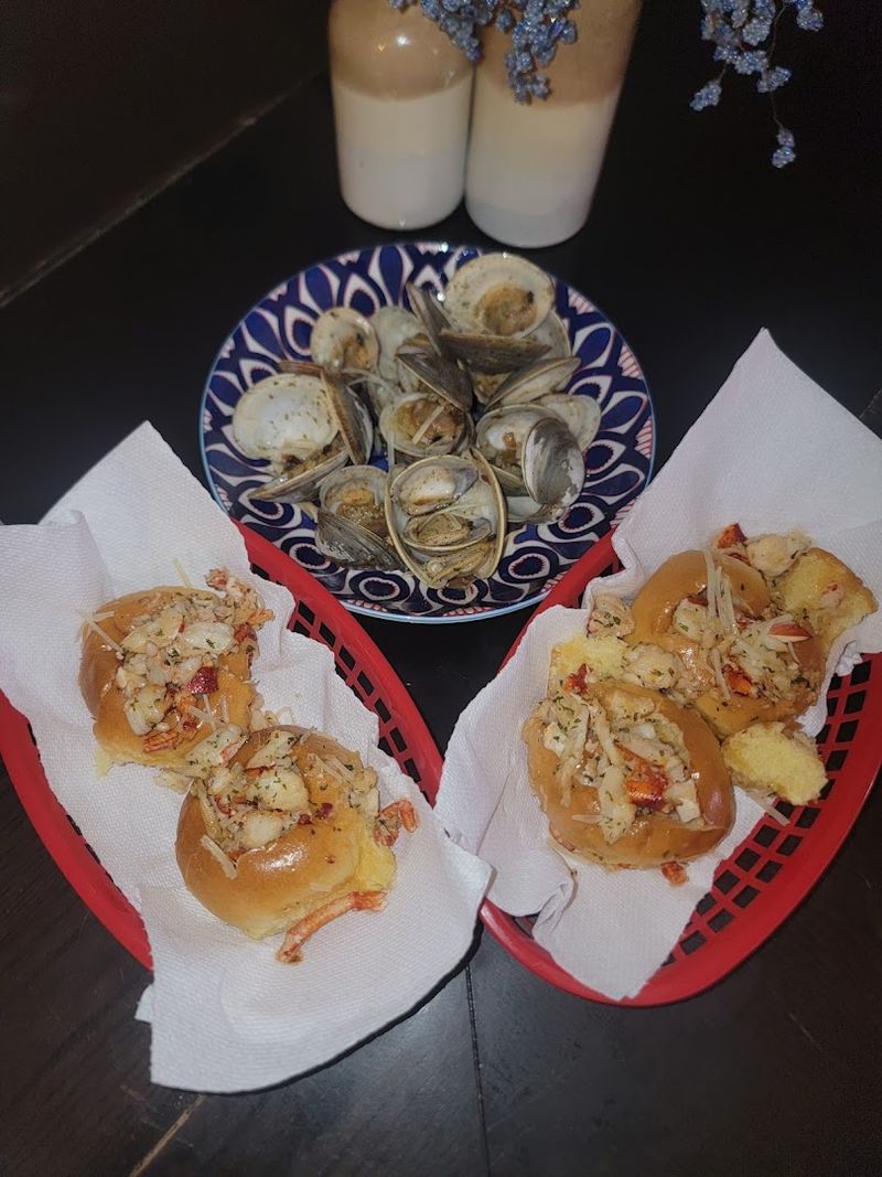 Beyond Lobster: A Full Lineup Of Fresh Shellfish