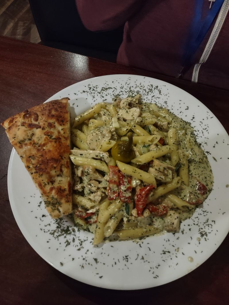 Beyond Pizza: Calzones, Fresh Pasta, And The Chicken Tequila Dish