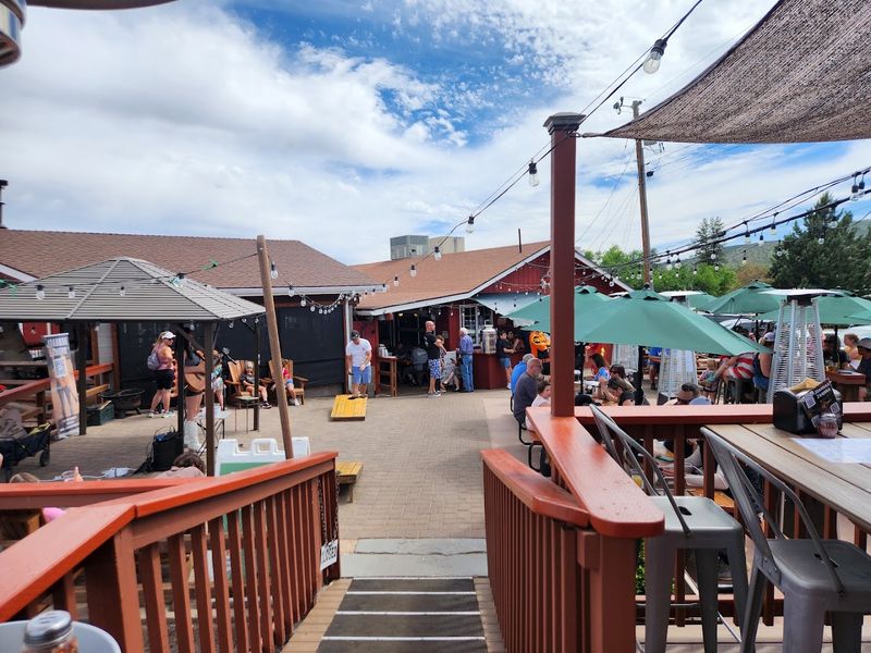 Family-Friendly Atmosphere With Mountain Charm