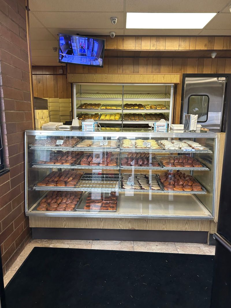 Biagio's Donut Shop & Pizzeria, Eastlake Biagio's Donut Shop & Pizzeria, Eastlake
